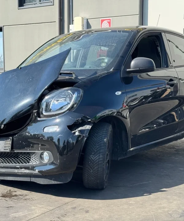SMART FORFOUR (W453)
