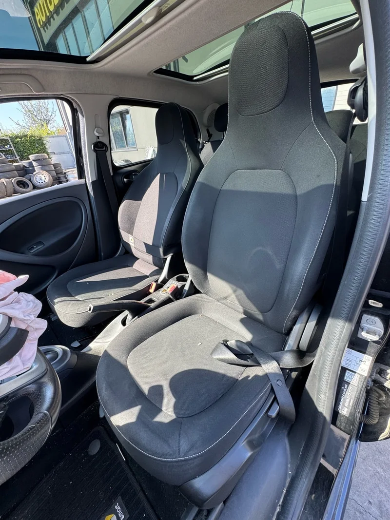 SMART FORFOUR (W453) - immagine 12