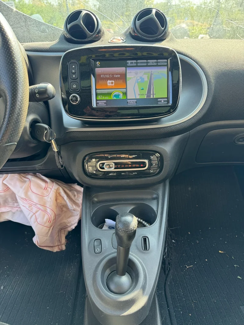 SMART FORFOUR (W453) - immagine 13