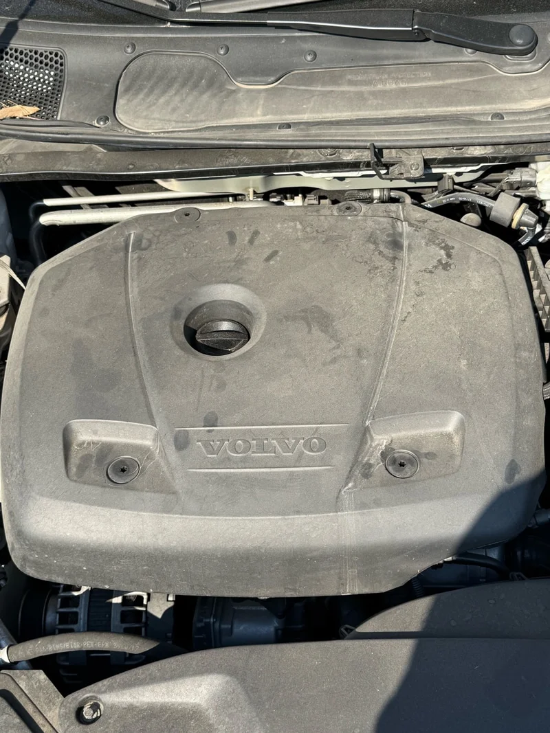 VOLVO V40 - immagine 14