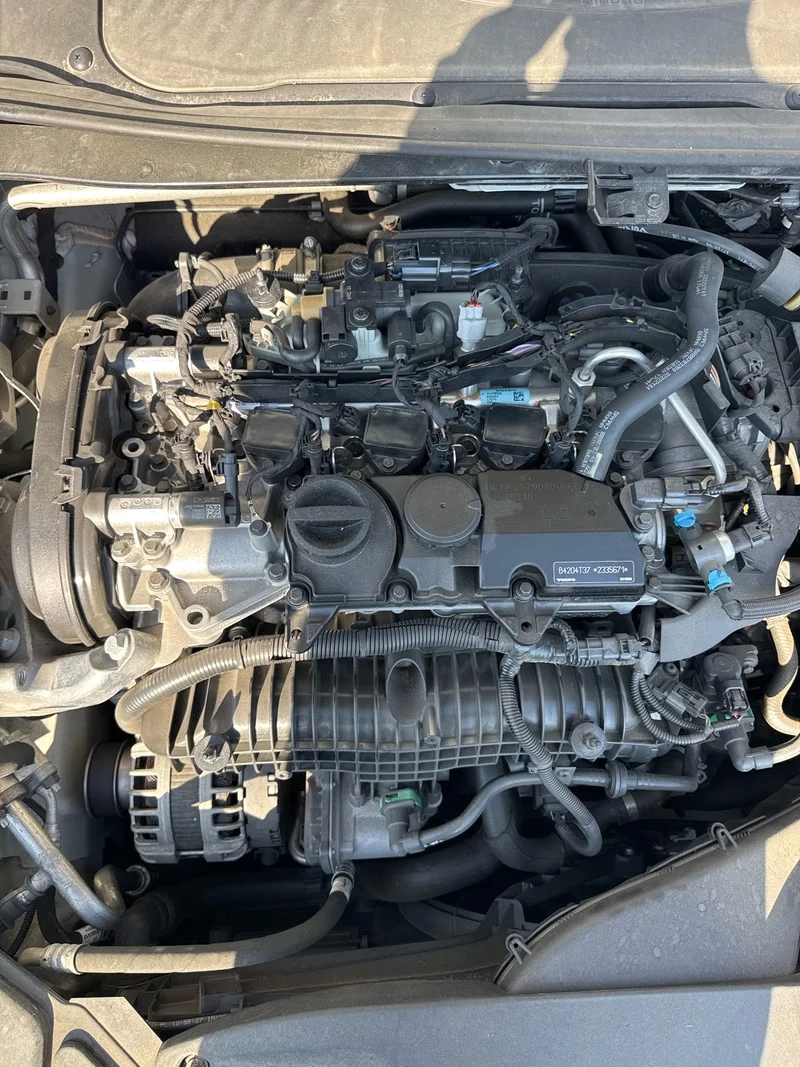 VOLVO V40 - immagine 16