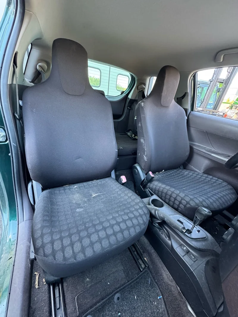 TOYOTA iQ - immagine 11