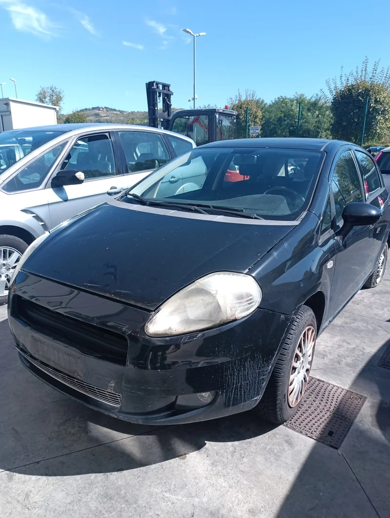 FIAT GRANDE PUNTO (4C)