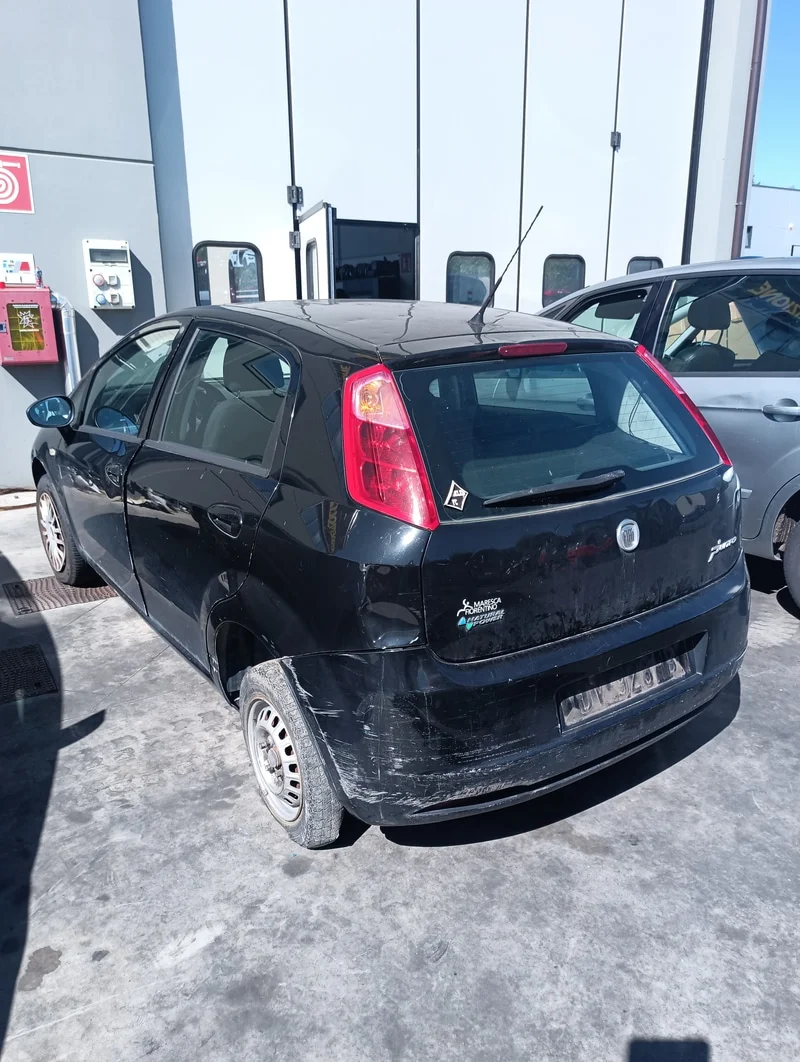 FIAT GRANDE PUNTO (4C) - immagine 2