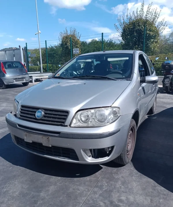 FIAT PUNTO (2U)