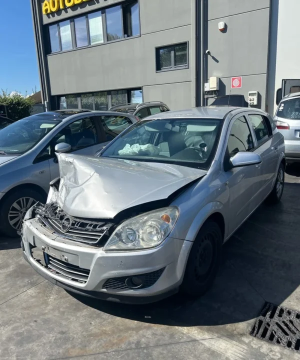 OPEL ASTRA (A04)