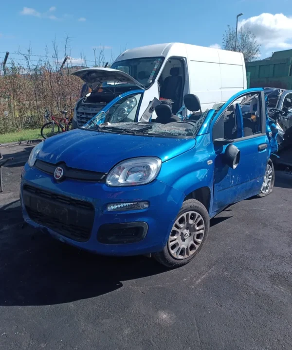FIAT PANDA (8M)
