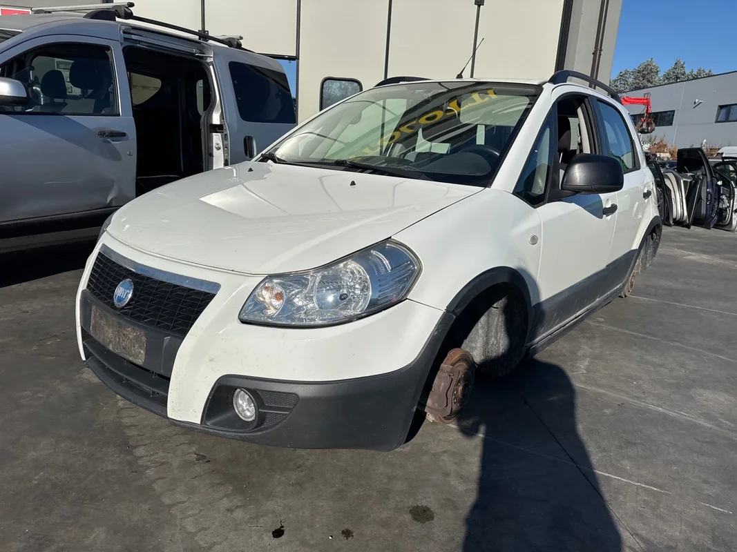 FIAT SEDICI (3B)