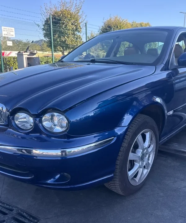 JAGUAR X-TYPE