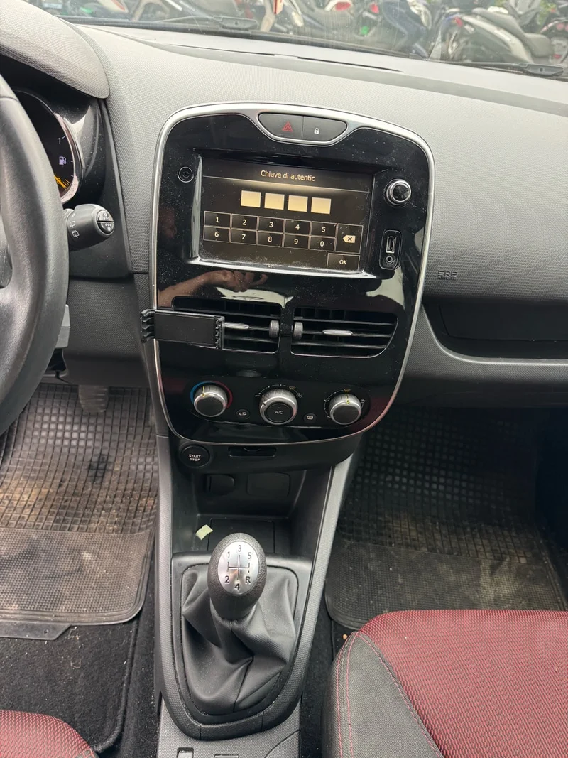 RENAULT CLIO 4a Serie - immagine 13
