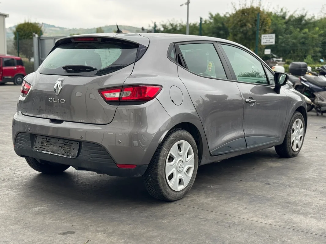 RENAULT CLIO 4a Serie - immagine 5