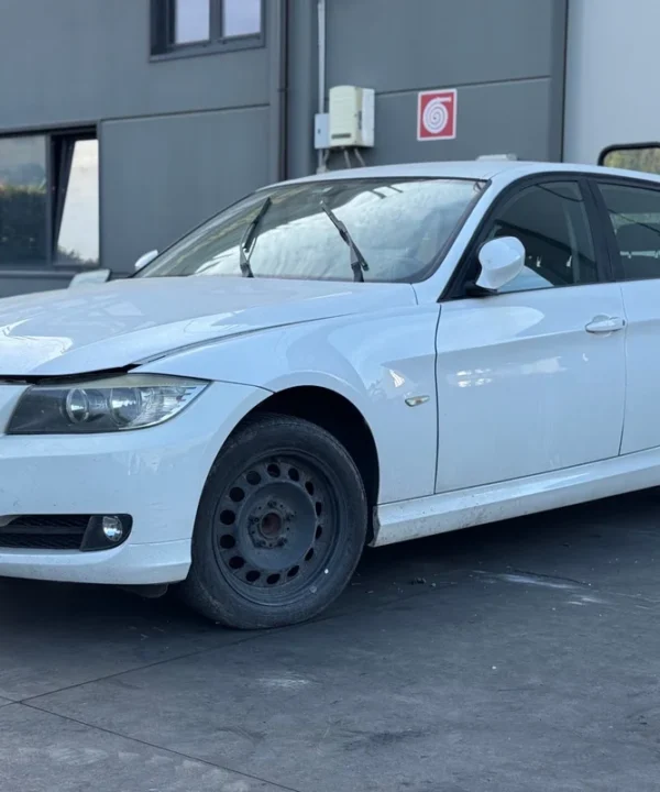 BMW Serie 3 (E90 LCI/E91 LCI)