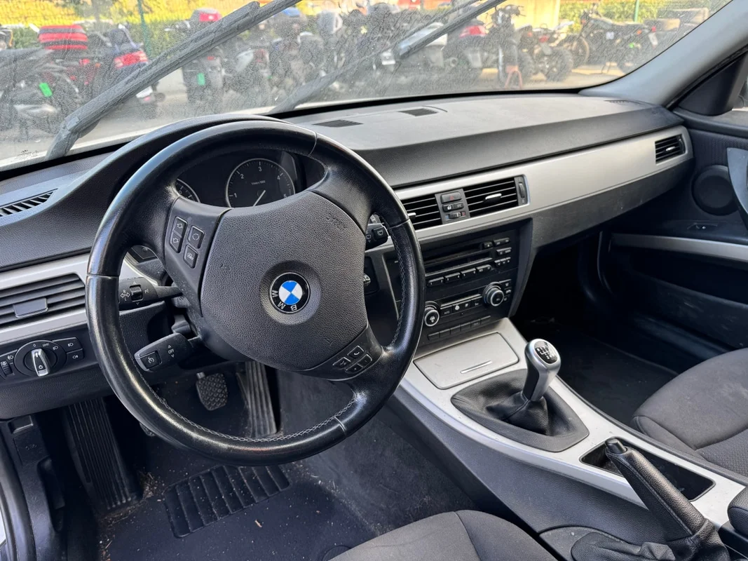 BMW Serie 3 (E90 LCI/E91 LCI) - immagine 12