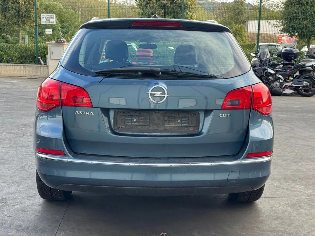 OPEL ASTRA (P10) - immagine 4