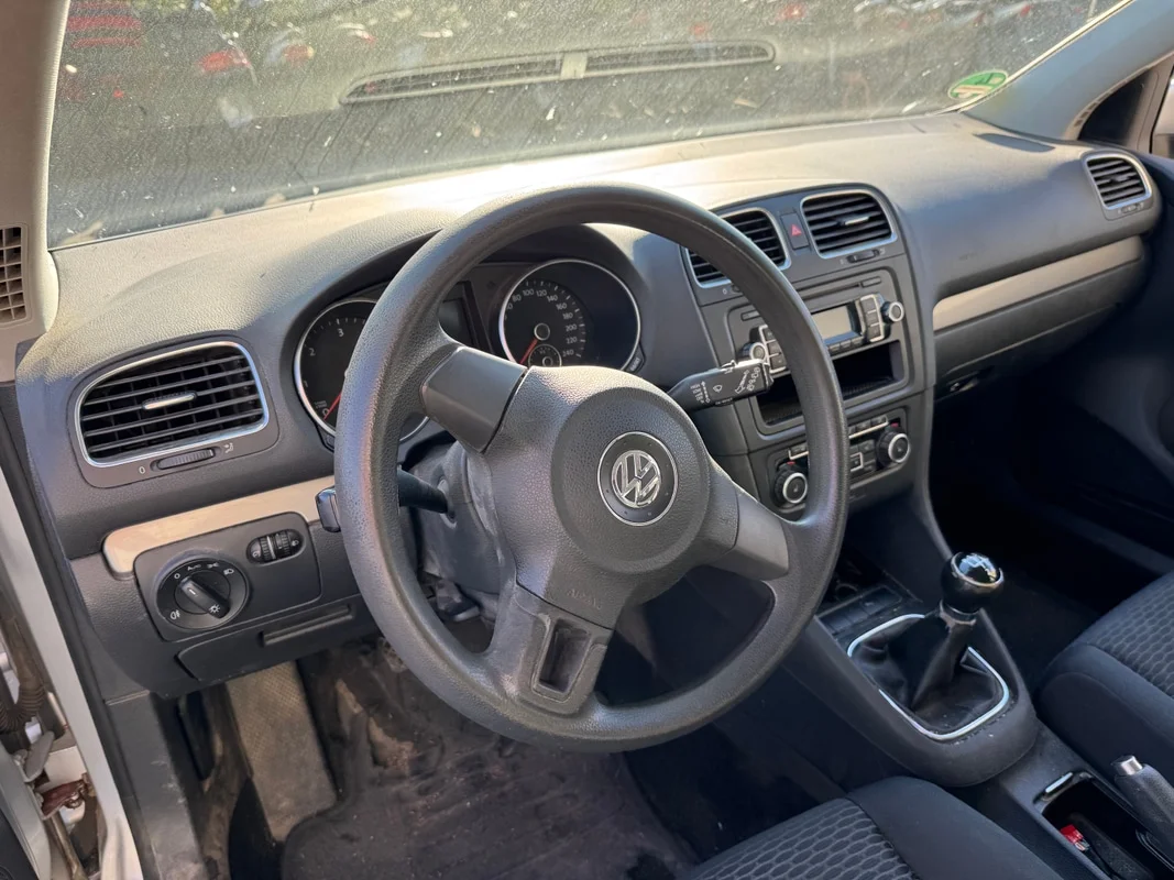 VOLKSWAGEN GOLF (5K/AJ) - immagine 11