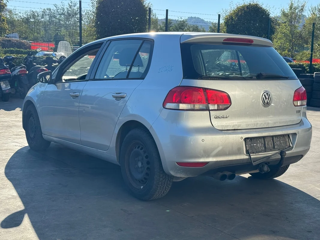 VOLKSWAGEN GOLF (5K/AJ) - immagine 3