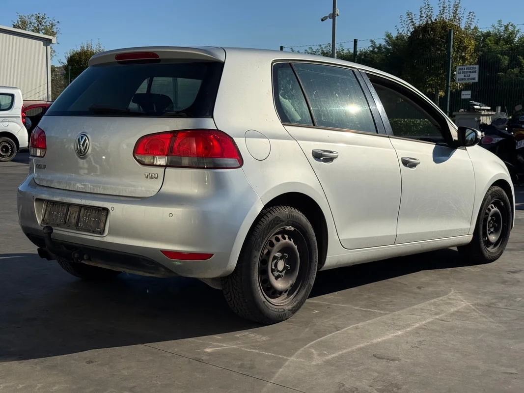 VOLKSWAGEN GOLF (5K/AJ) - immagine 5