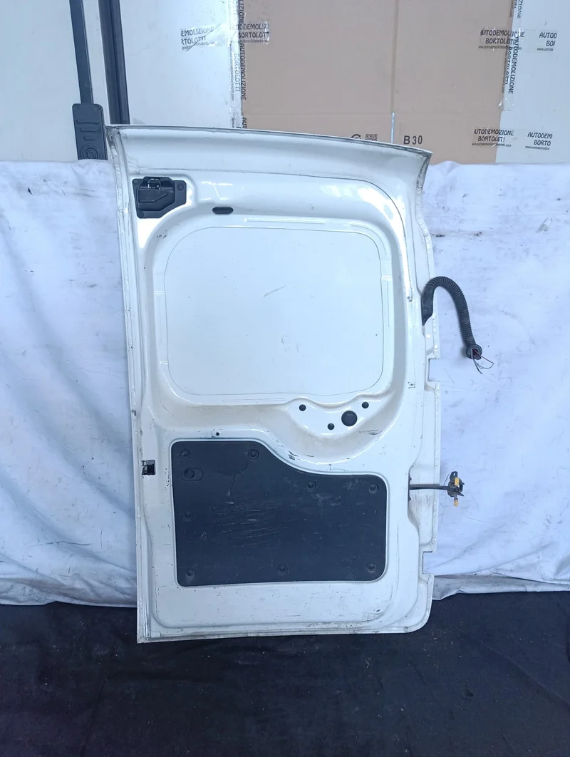 Porta carico post. a battente Sinistra - immagine 7