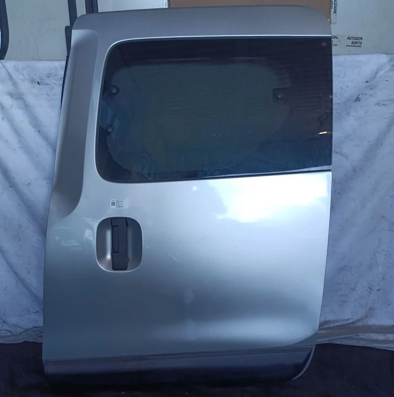 Porta post. Sinistra