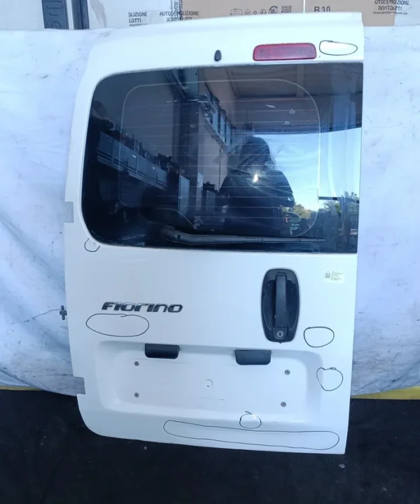 Porta carico post. a battente Sinistra