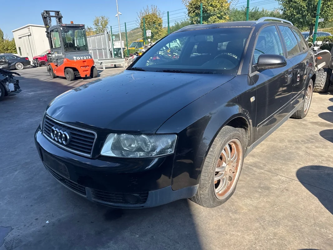 AUDI A4 (8E)