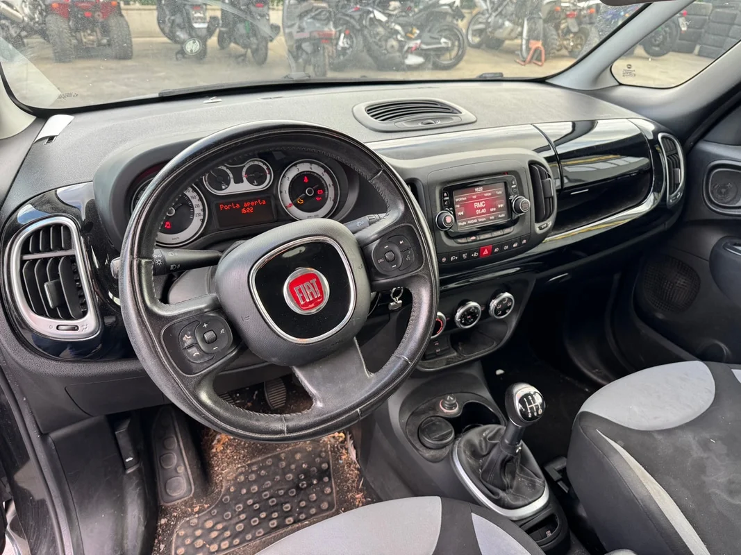 FIAT 500L (73) - immagine 12