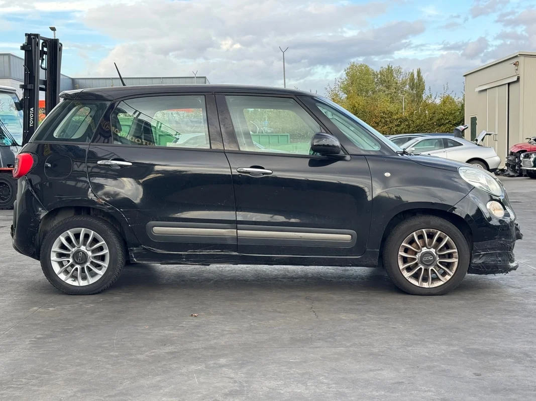 FIAT 500L (73) - immagine 6