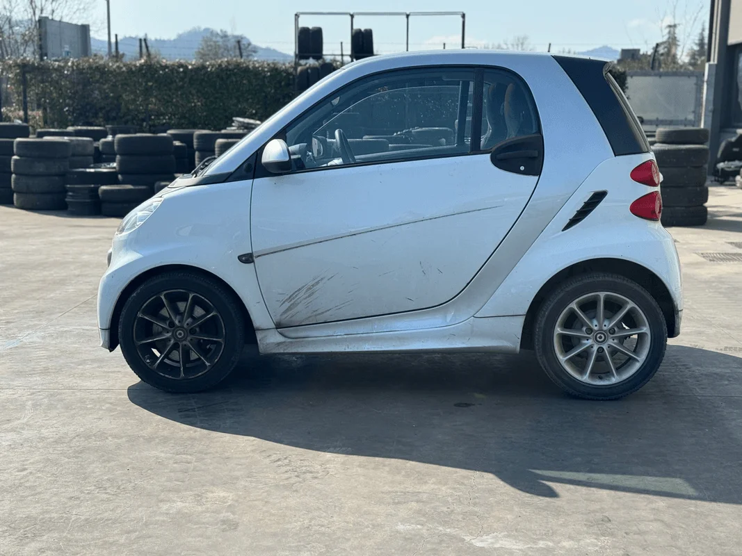 SMART FORTWO (A/C451) - immagine 2