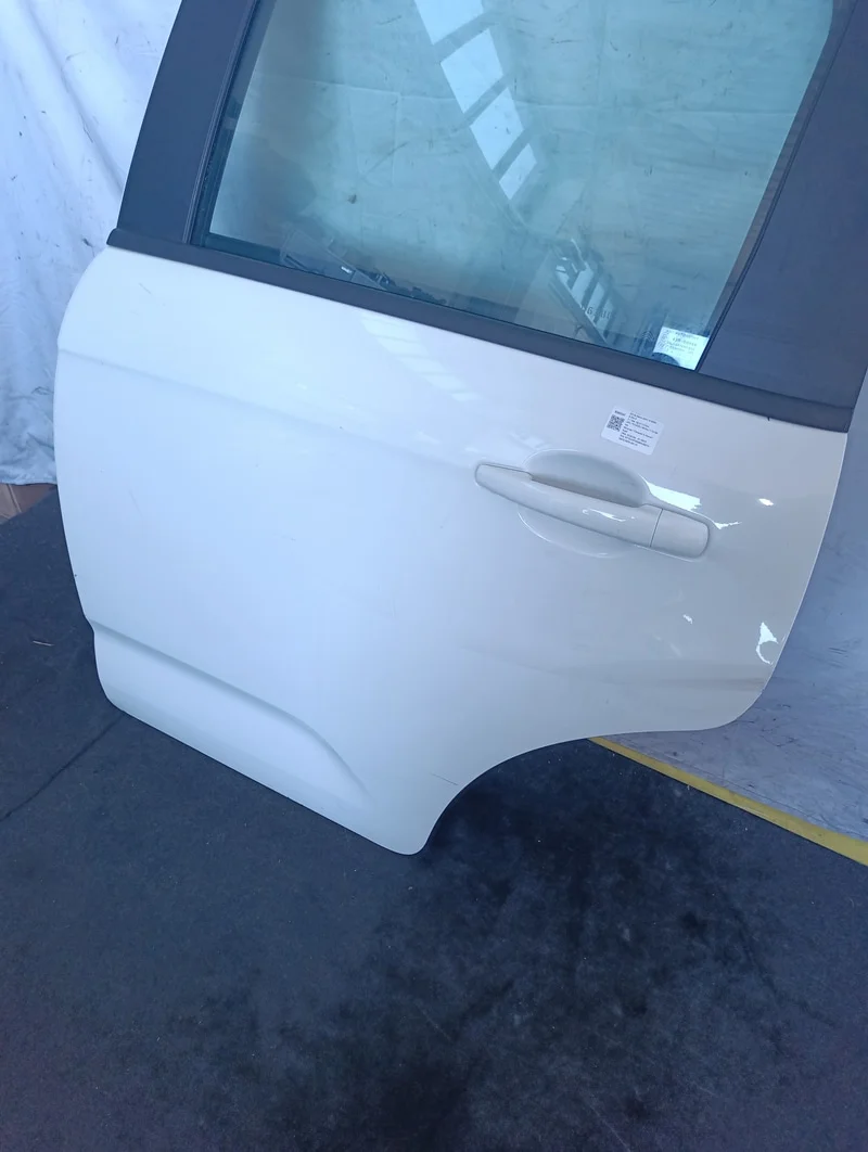 Porta post. Sinistra - immagine 4