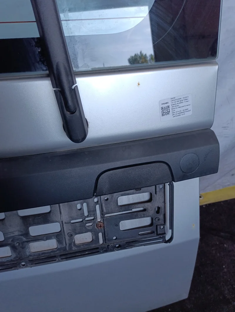 Porta carico post. a battente Sinistra - immagine 4