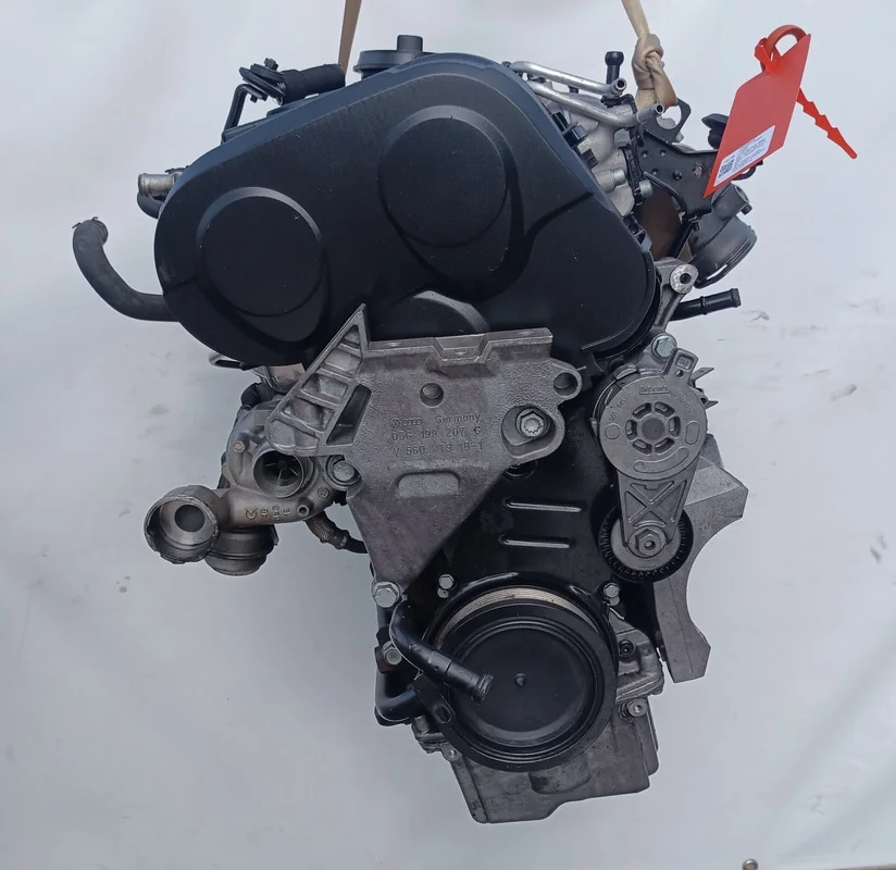 Monoblocco motore con pistoni - immagine 2