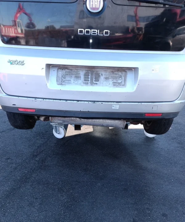 Paraurti post.