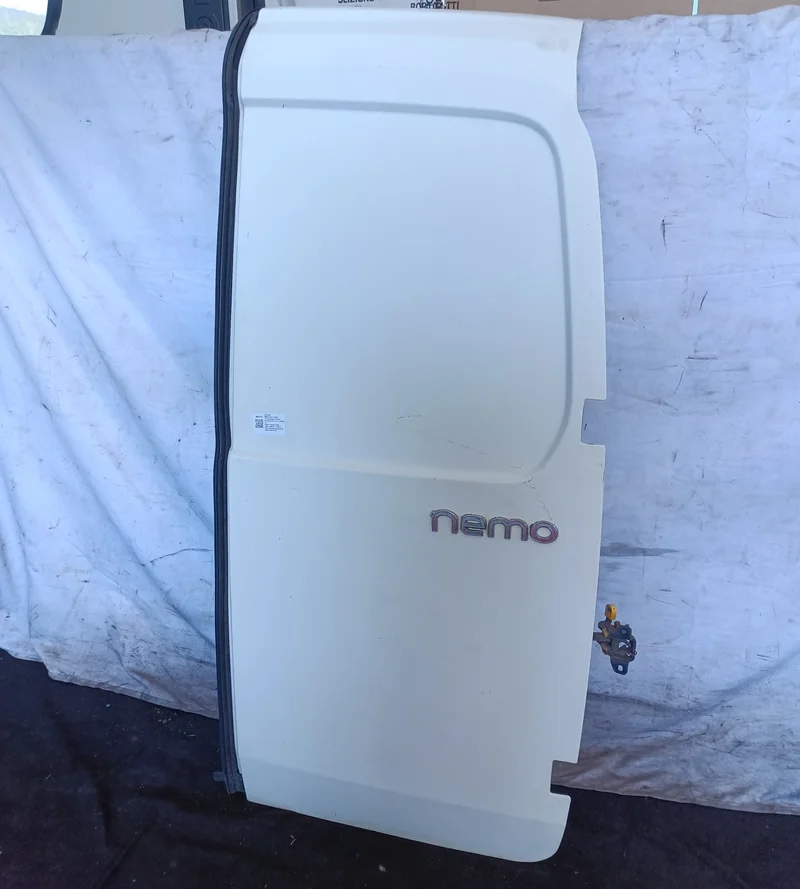 Porta carico post. a battente Destra - immagine 3