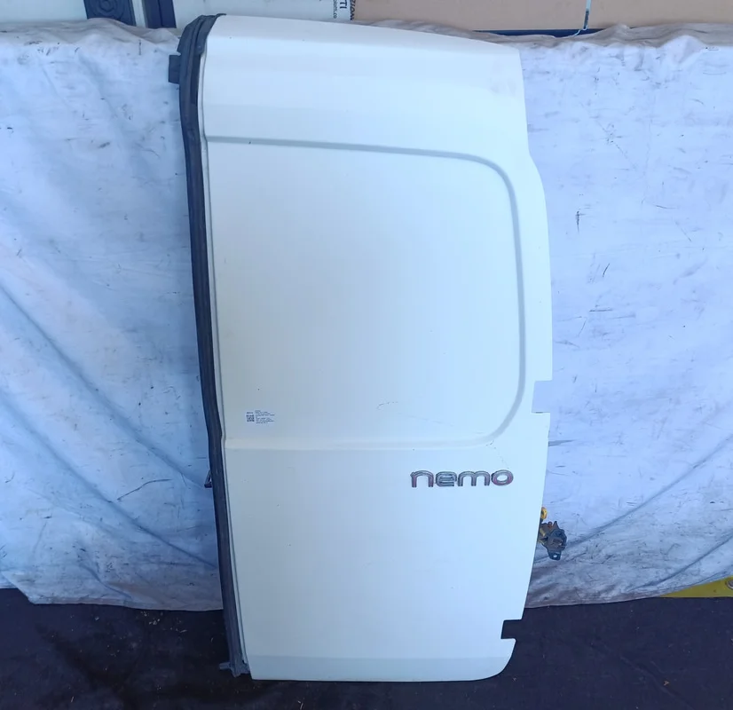 Porta carico post. a battente Destra - immagine 4